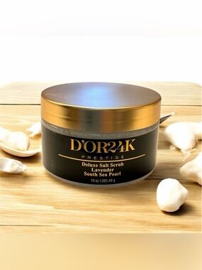 NIB- Deluxe Salt Scrub Lavender South Sea Pearl